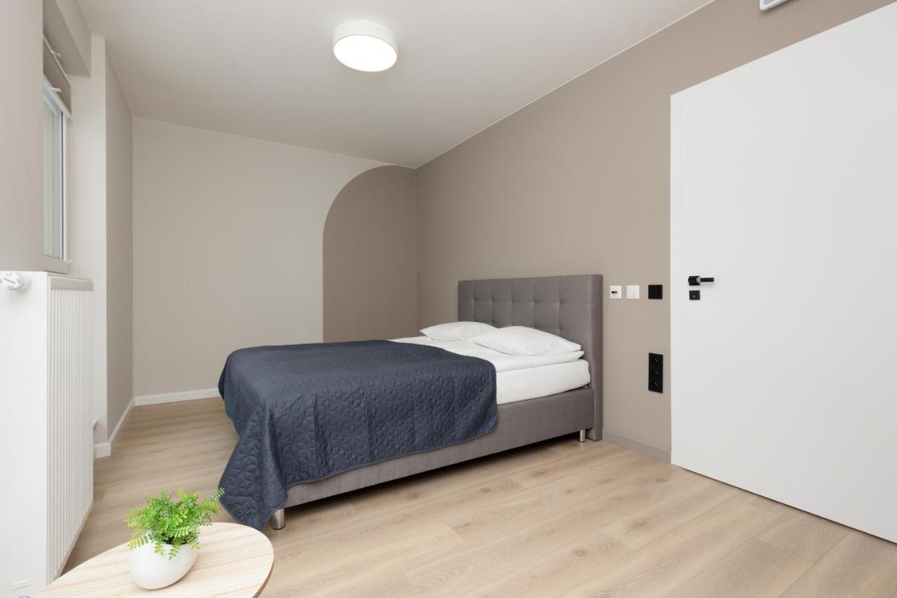 Aparthotel Mokotow Business Center By Noclegi Renters Warsaw Ngoại thất bức ảnh