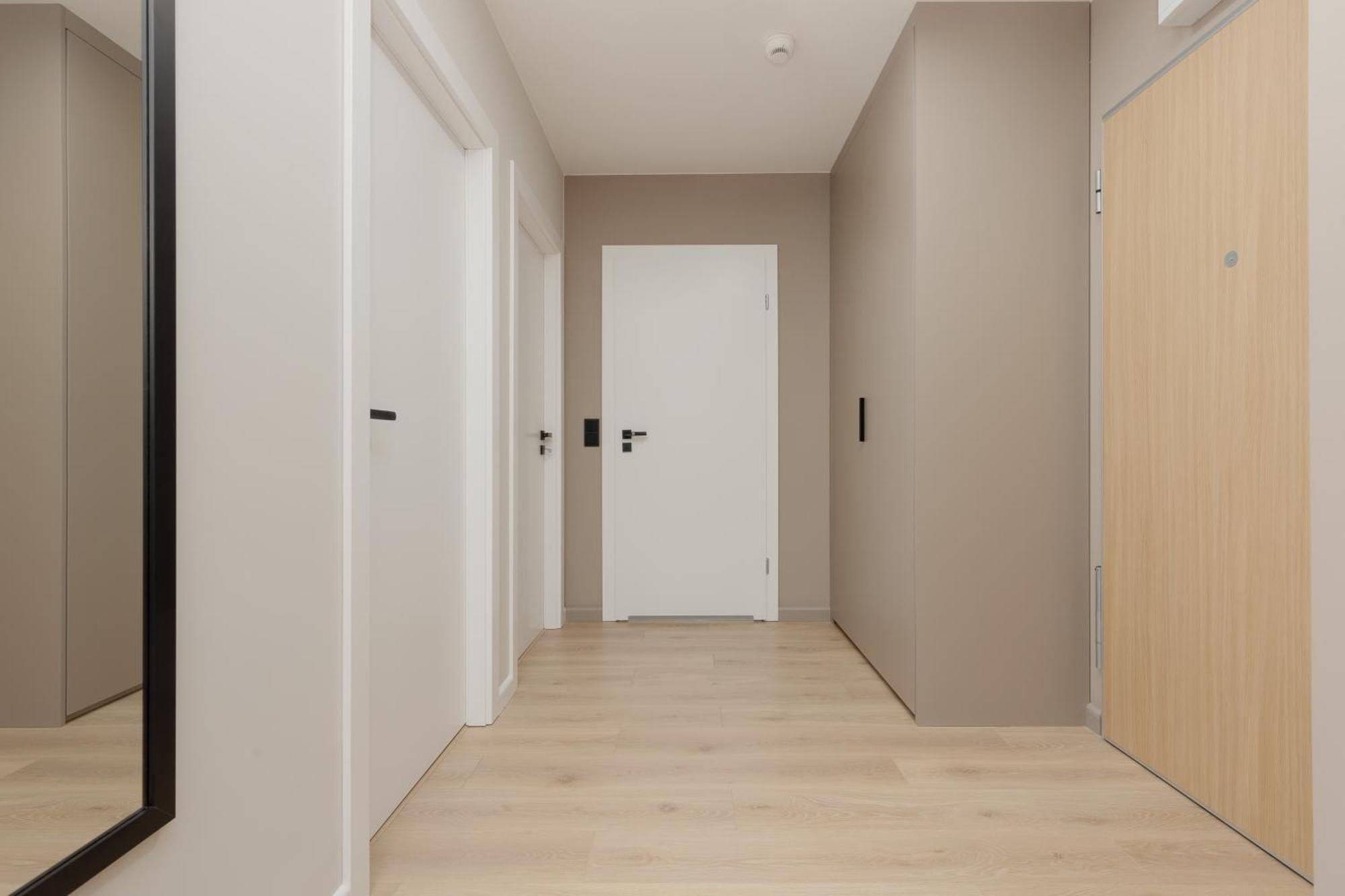 Aparthotel Mokotow Business Center By Noclegi Renters Warsaw Ngoại thất bức ảnh
