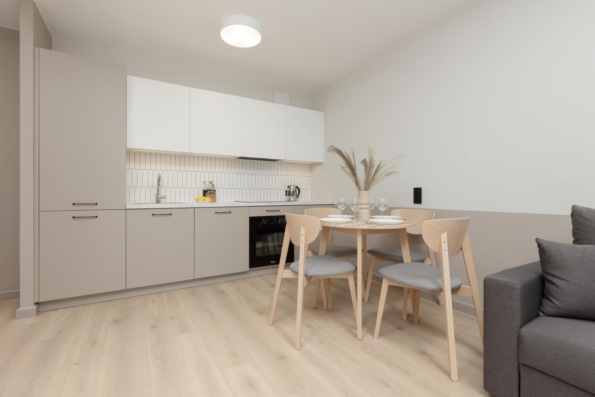 Aparthotel Mokotow Business Center By Noclegi Renters Warsaw Ngoại thất bức ảnh