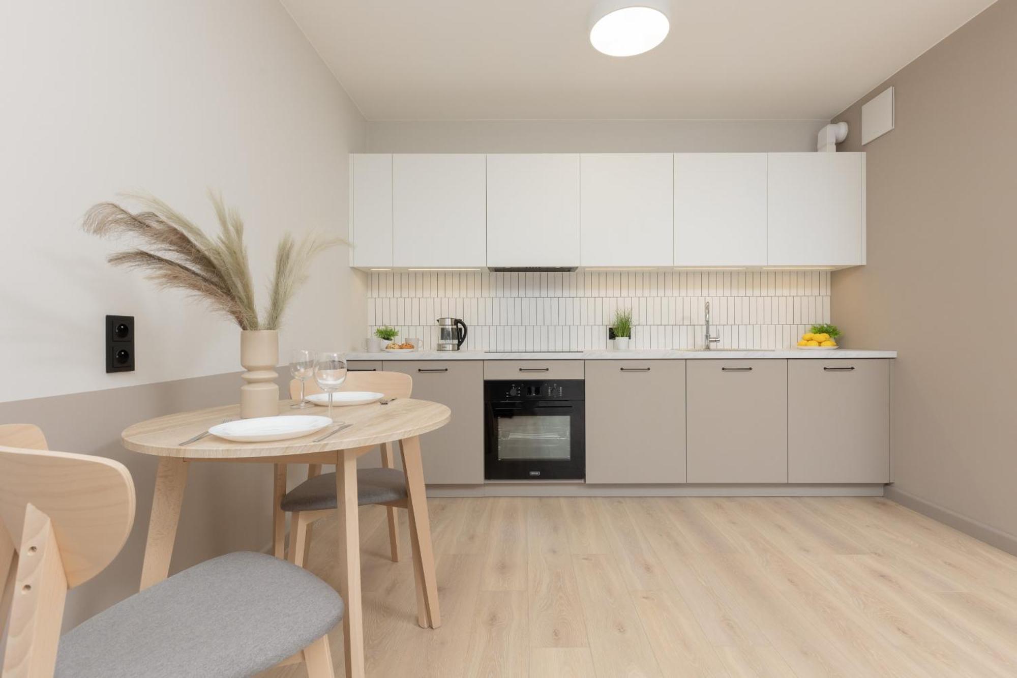 Aparthotel Mokotow Business Center By Noclegi Renters Warsaw Ngoại thất bức ảnh